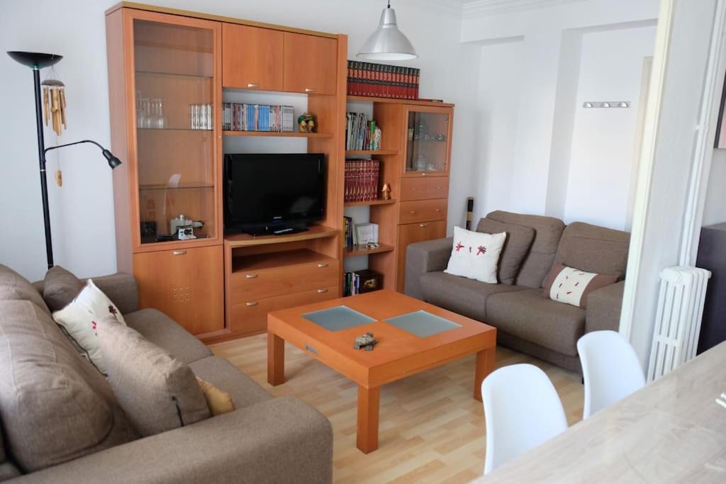 Apartamento “Las Calmas” En Huesca Kültér fotó